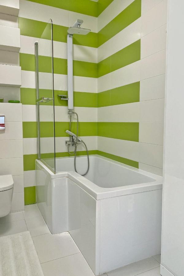 Capital Towers - Pop-art Z Widokiem Na Rzeke Apartment